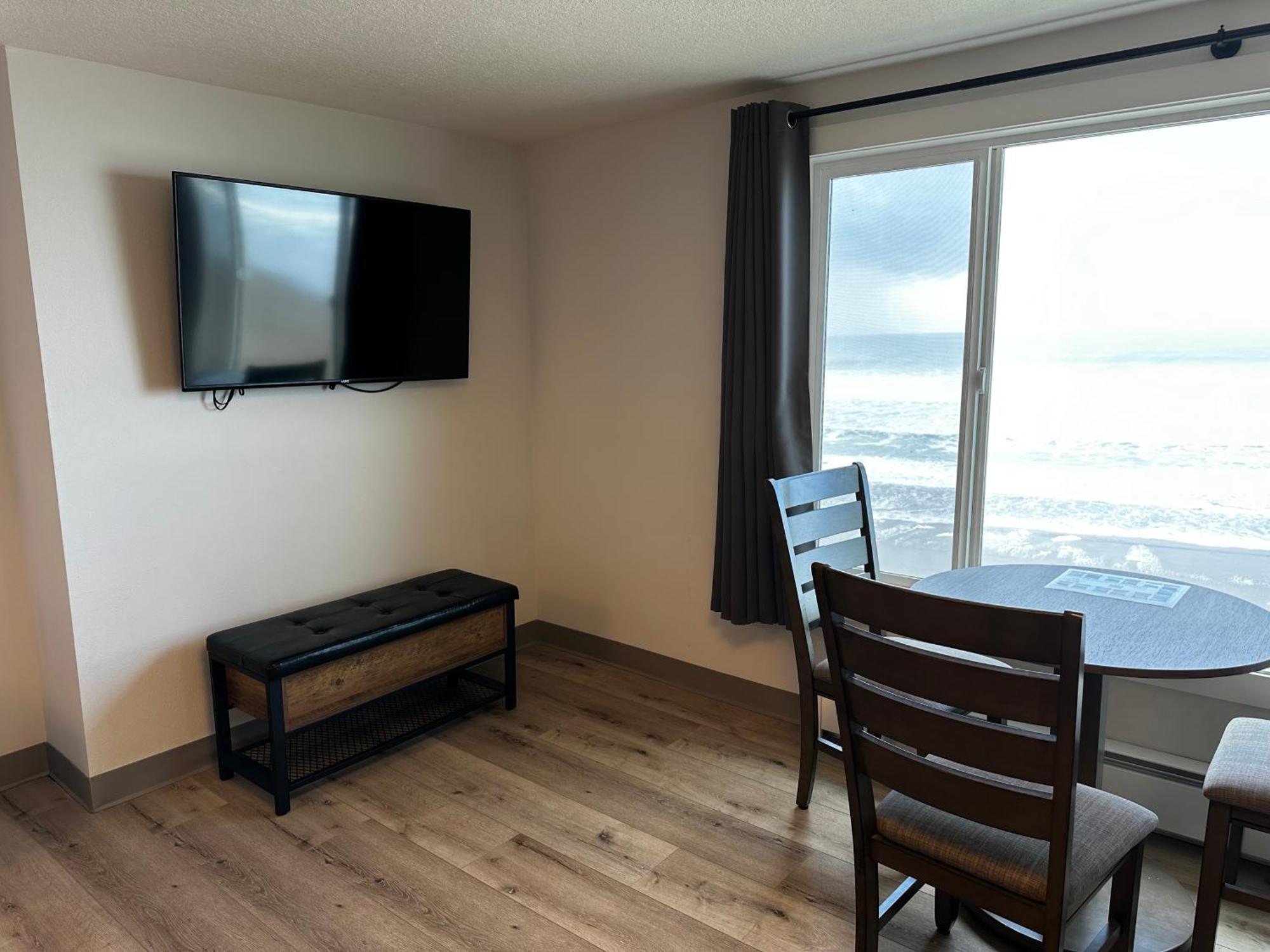 West Beach Suites ลินคอล์น ซิตี้ ภายนอก รูปภาพ